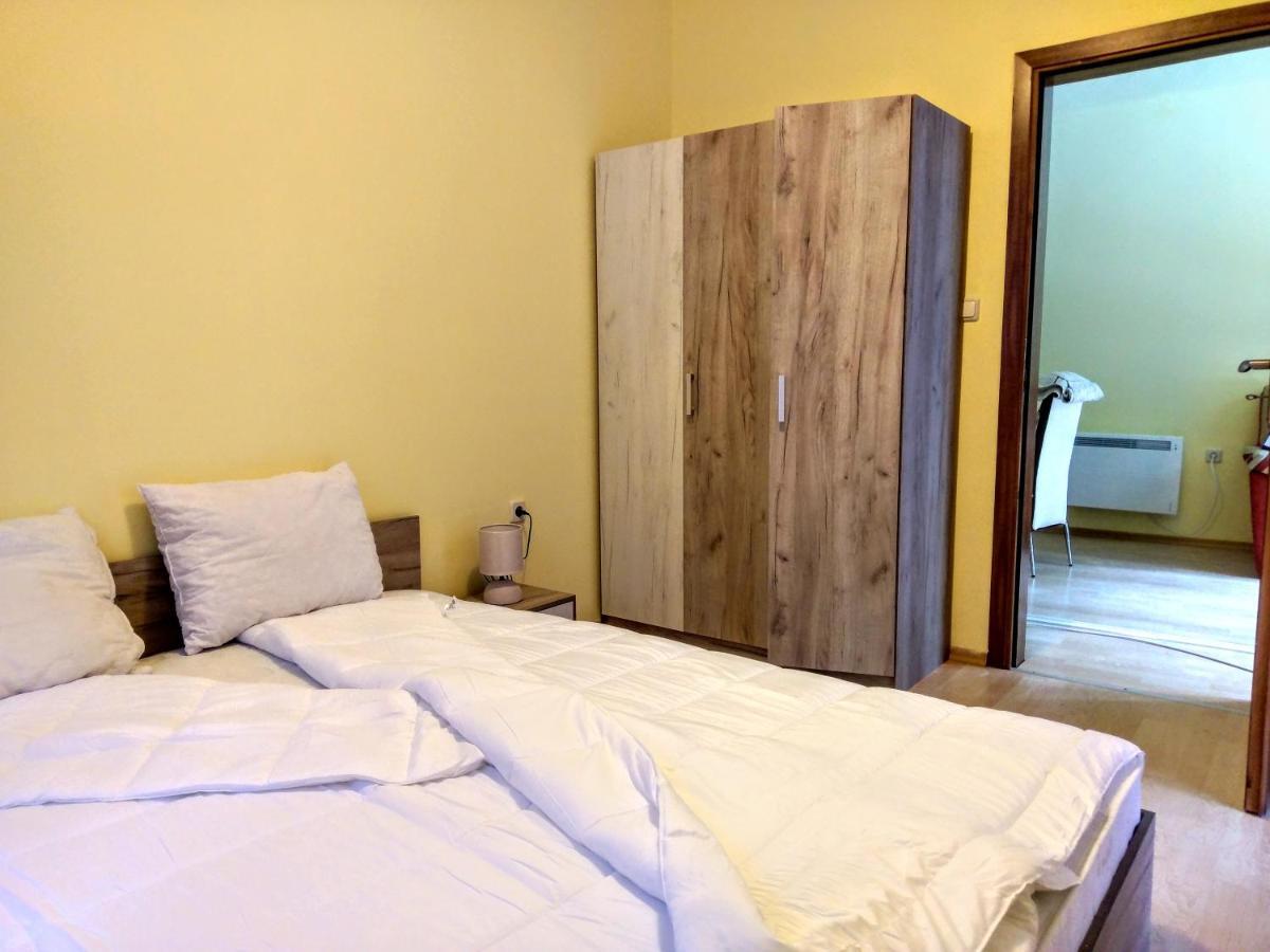 Private Apartments Nevena Pamporovo Luaran gambar